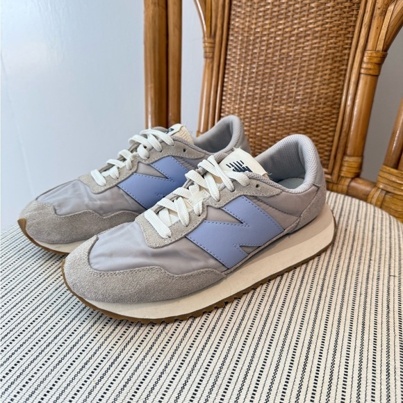 New Balance Women’s 237 Gray Sneakers - Picture 4 of 9